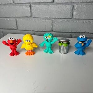 Sesame Street Neighborhood Friends 5 Toy Figure LOT by Just Play Figures